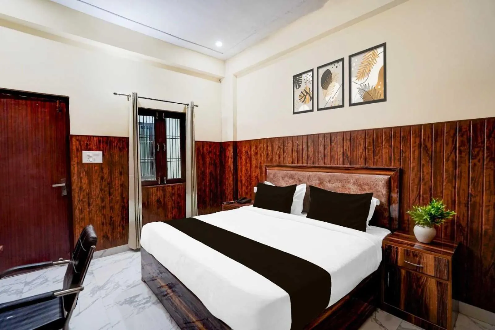 Hotel O Bhu Campus Βαρανάσι 3*,  Ινδία