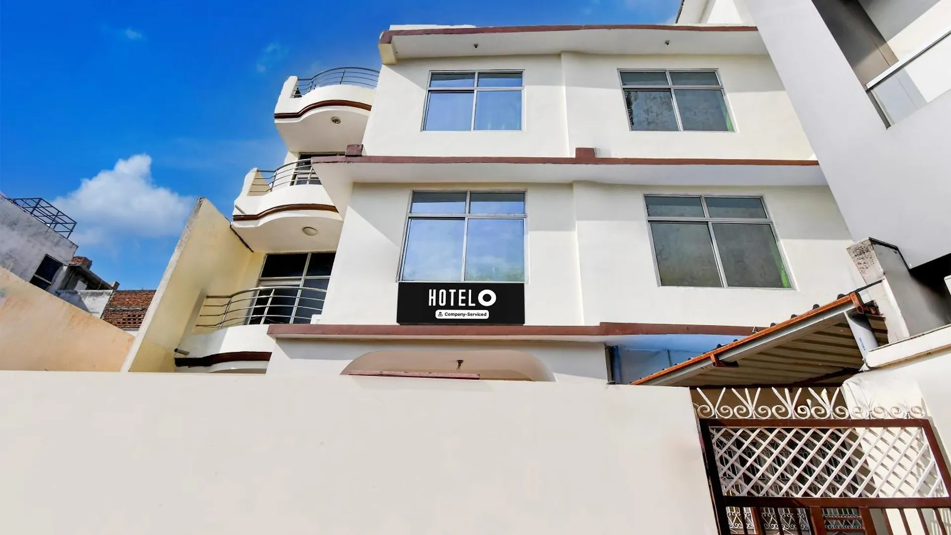 Hotel O Bhu Campus Βαρανάσι 3*,  Ινδία