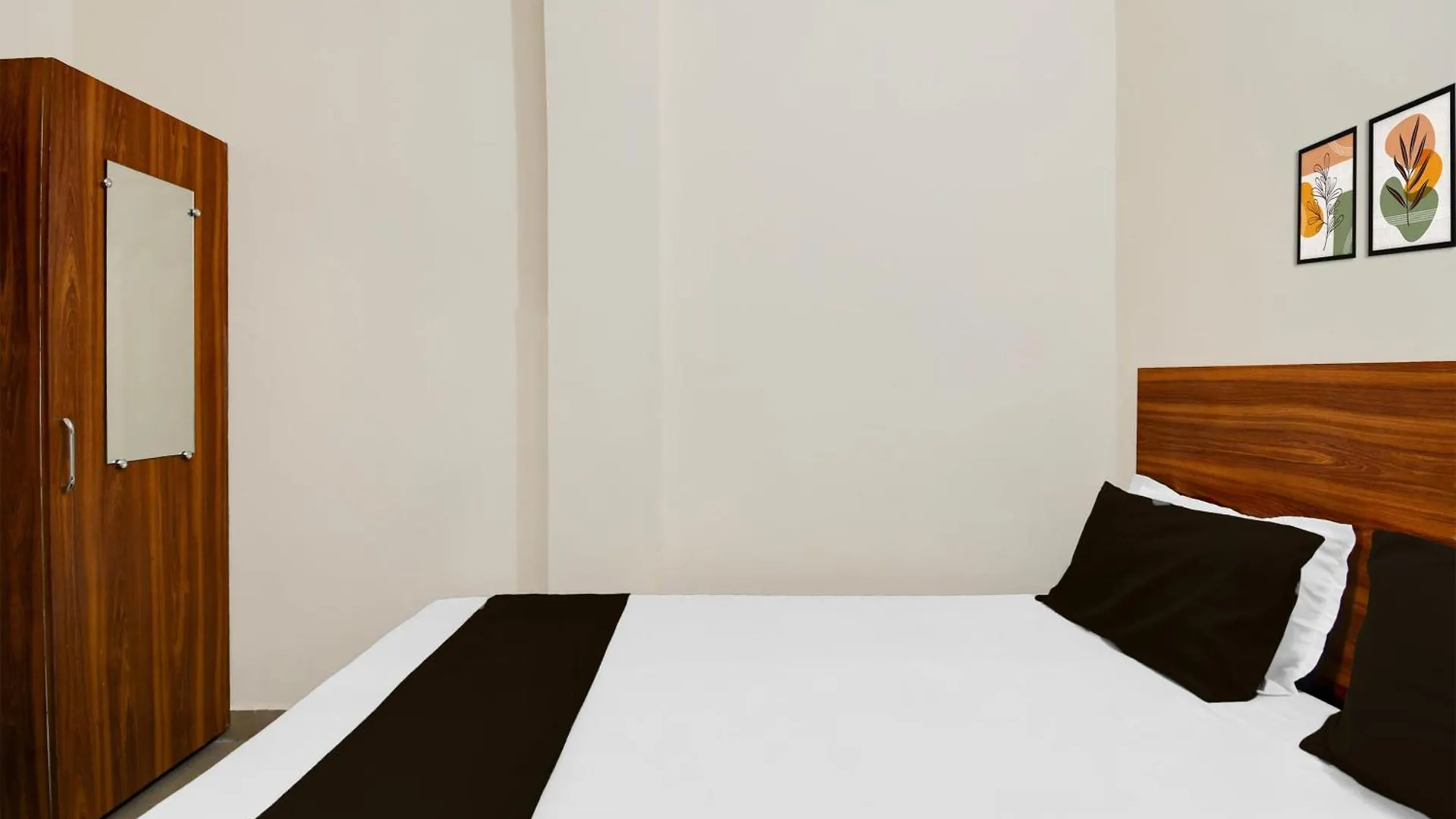***  Hotel O Bhu Campus Βαρανάσι Ινδία