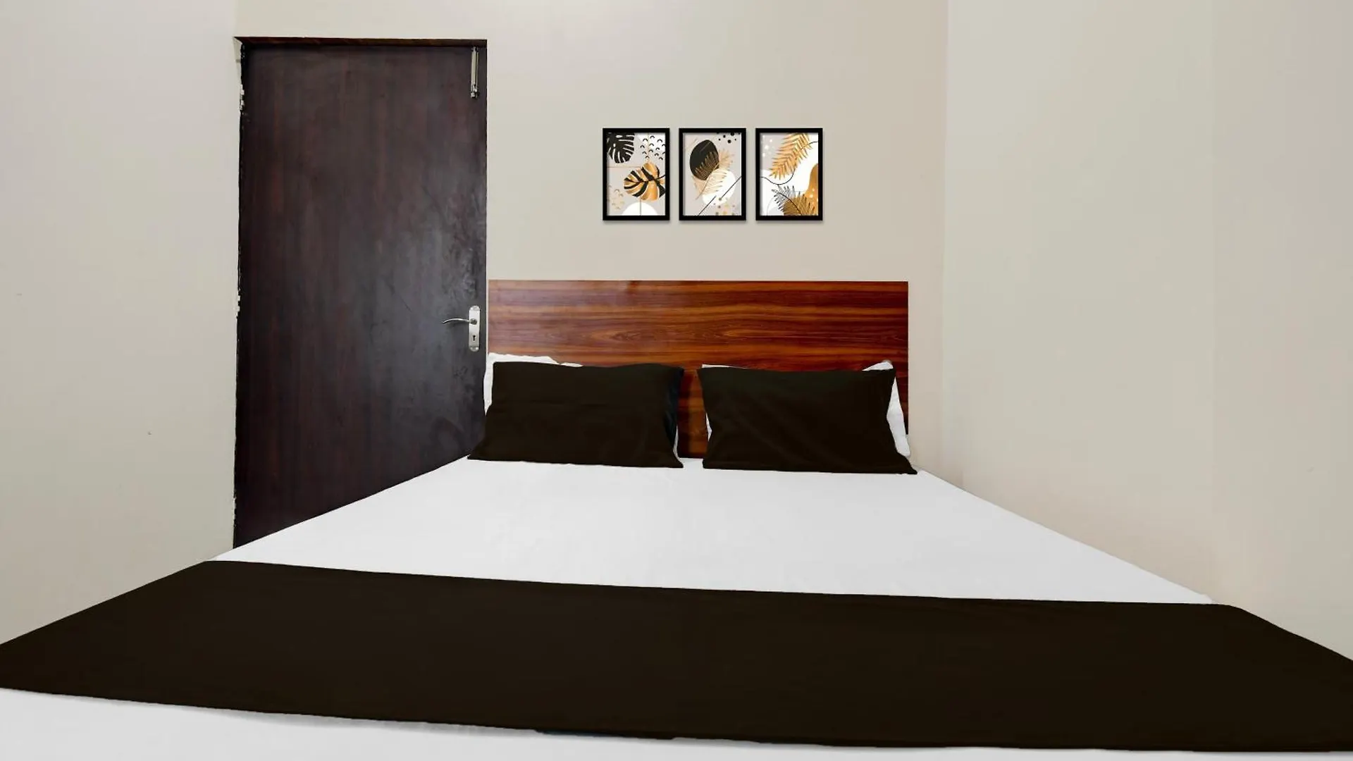 Hotel O Bhu Campus Βαρανάσι