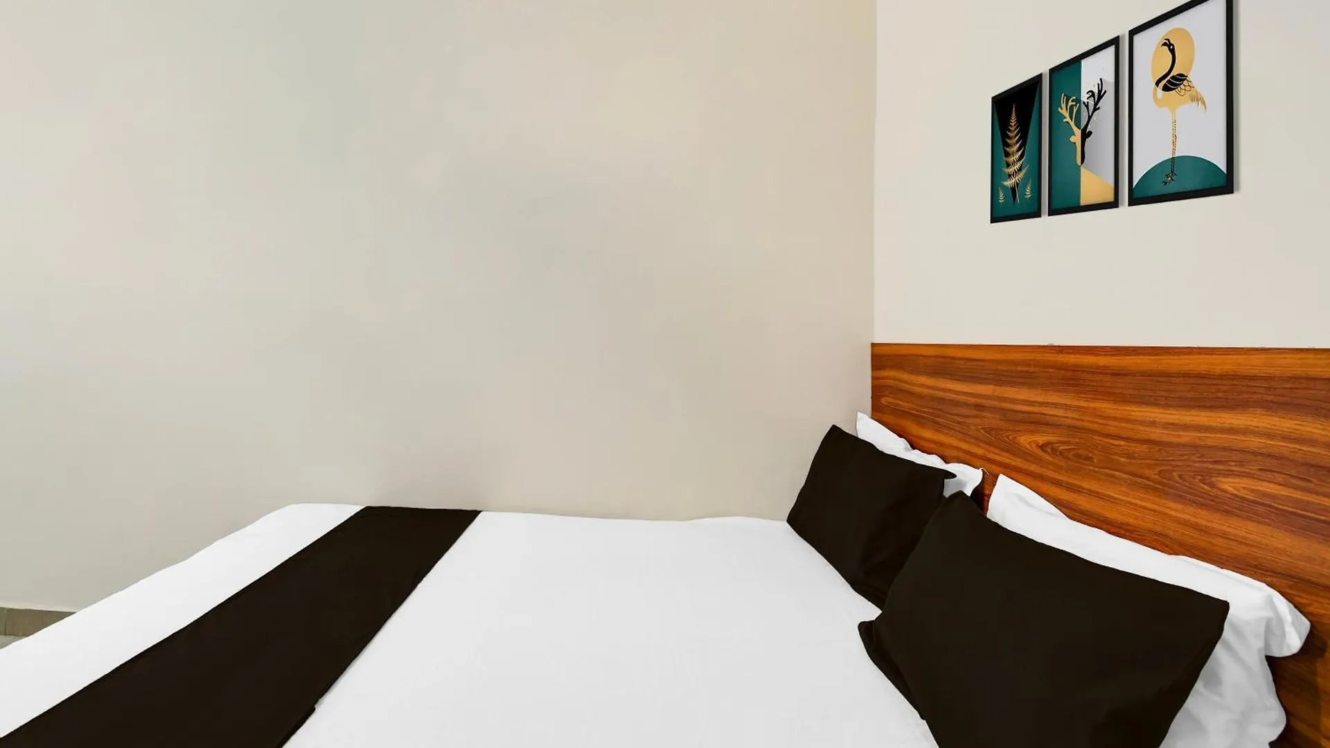 ***  Hotel O Bhu Campus Βαρανάσι Ινδία