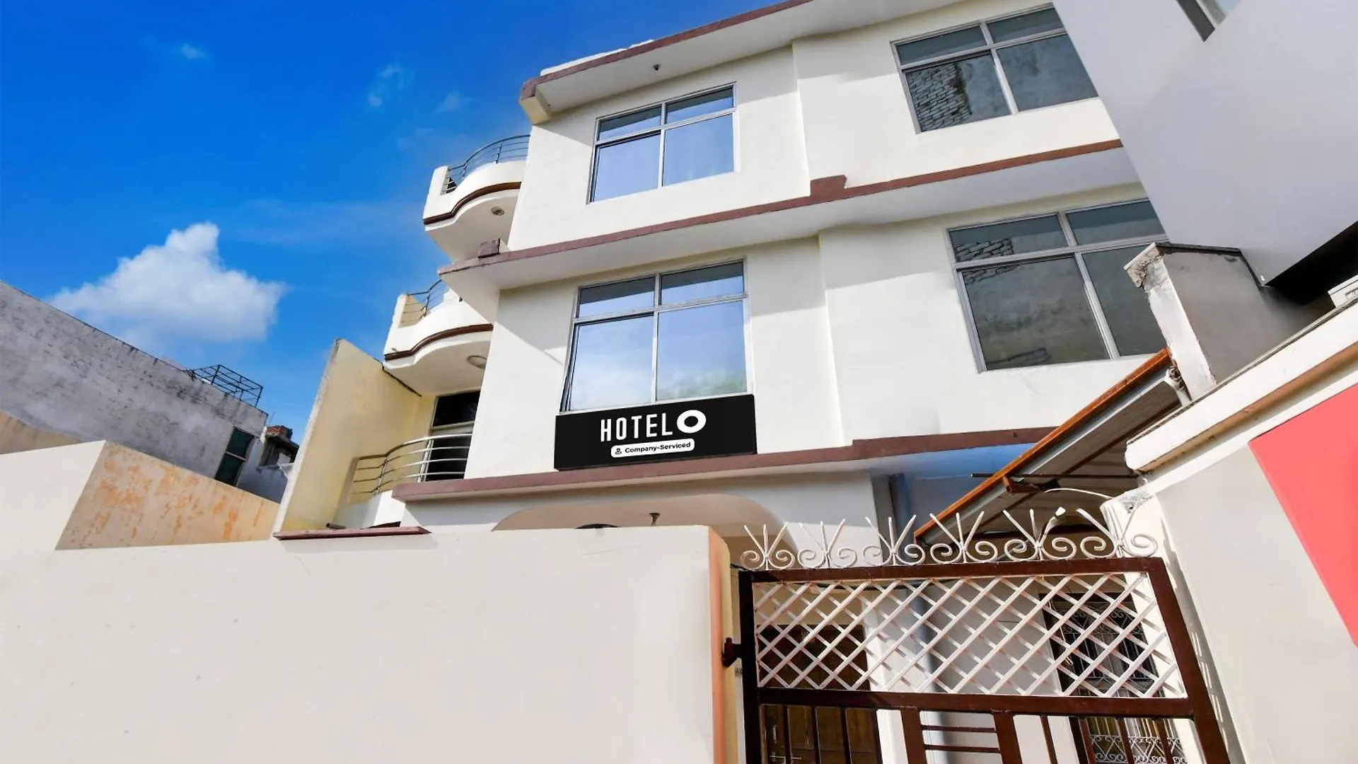 Hotel O Bhu Campus Βαρανάσι